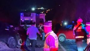 Cobran peaje a bomberos que acudían a atender accidente en la autopista Autopista Barranca Larga–Ventanilla