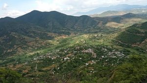 Crisis política en Santa Cruz Mixtepec: edil se niega a reconocer a la alcaldesa electa