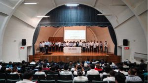 Dan la bienvenida a jóvenes de la UMAR que realizarán su servicio social en el área de la salud en SPM