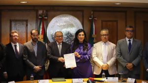 Cámara de Diputados recibe iniciativa de reforma electoral propuesta por la Presidencia