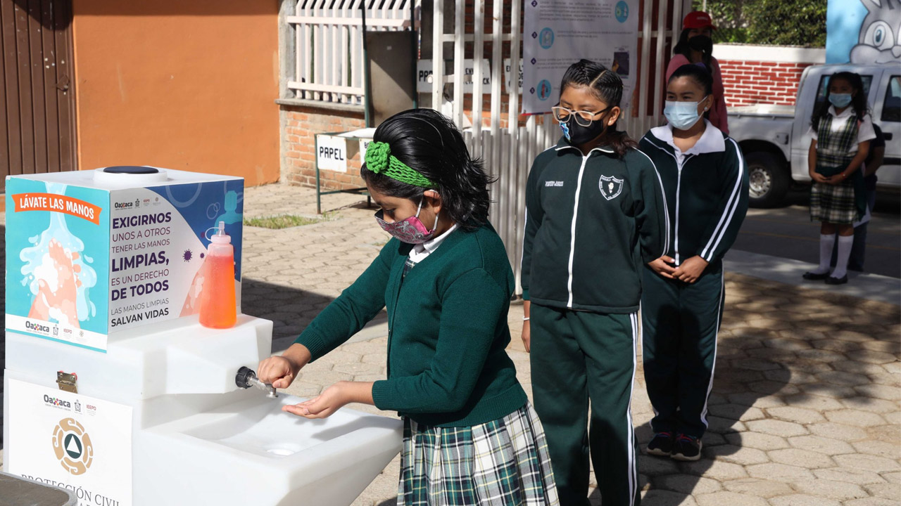 Más de 823 mil estudiantes regresan a clases en Oaxaca tras periodo ...