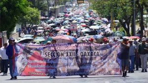 CNTE Sección 22 inicia paro indefinido en Oaxaca por presunto incumplimiento de acuerdos