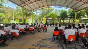 Imparten plática sobre prevención del embarazo adolescente en San José Manialtepec