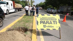 Colotepec amplía red eléctrica en Los Tamarindos y coordina mejoras en el Boulevard de Zicatela