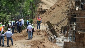 Carretera Pochutla–Huatulco registra avance del 59.8% en su modernización