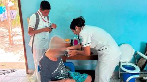 San Pedro Mixtepec realiza jornada de atención médica domiciliaria en San Andrés Copala