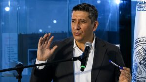 FGEO detecta venta ilegal de armas a través de redes sociales; inicia investigaciones y advierte riesgos