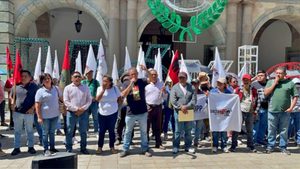 Aplazan juicio contra policías implicados en la masacre de Nochixtlán; víctimas exigen justicia